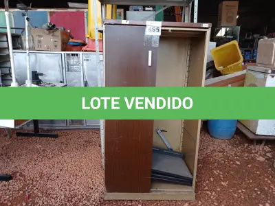 LOTE 495 - 02 ESTANTES DE AÇO E 01 ARQUIVO INCOMPLETO. (NO ESTADO) ATENÇÃO! FAZER A VISITAÇÃO ANTES DE ARREMATAR, NÃO SABEMOS SE FUNCIONA. LEILÃO NÃO TEM GARANTIA E NEM DEVOLUÇÃO, SUJEITO A POSSÍVEIS AVARIAS VISÍVEIS/OCULTAS E/OU AUSÊNCIA DE COMPONENTES.