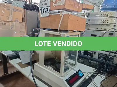 LOTE 313 - 01 BALANÇA DE ALTA PRECISÃO E 02 EQUIPAMENTOS. (NO ESTADO) ATENÇÃO! FAZER A VISITAÇÃO ANTES DE ARREMATAR, NÃO SABEMOS SE FUNCIONA. LEILÃO NÃO TEM GARANTIA E NEM DEVOLUÇÃO, SUJEITO A POSSÍVEIS AVARIAS VISÍVEIS/OCULTAS E/OU AUSÊNCIA DE COMPONENTES.