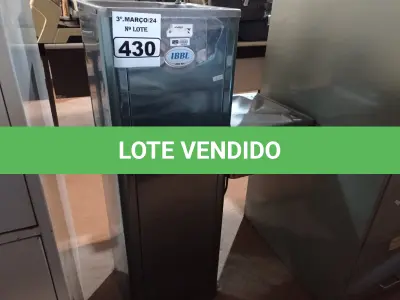 LOTE 430 - 01 BEBEDOURO DE COLUNA EM INOX 220V. (NO ESTADO) ATENÇÃO! FAZER A VISITAÇÃO ANTES DE ARREMATAR, NÃO SABEMOS SE FUNCIONA. LEILÃO NÃO TEM GARANTIA E NEM DEVOLUÇÃO, SUJEITO A POSSÍVEIS AVARIAS VISÍVEIS/OCULTAS E/OU AUSÊNCIA DE COMPONENTES.