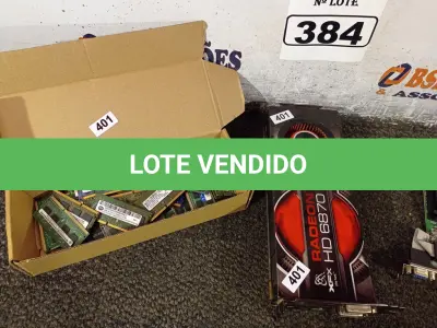LOTE 384 - 02 PLACAS DE VÍDEO MARCAS E MODELOS DIVERSOS. (NO ESTADO) ATENÇÃO! FAZER A VISITAÇÃO ANTES DE ARREMATAR, NÃO SABEMOS SE FUNCIONA. LEILÃO NÃO TEM GARANTIA E NEM DEVOLUÇÃO, SUJEITO A POSSÍVEIS AVARIAS VISÍVEIS/OCULTAS E/OU AUSÊNCIA DE COMPONENTES.