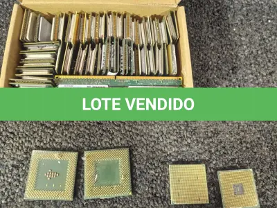 LOTE 320 - 76 PROCESSADORES E 20 MEMORIAS. (NO ESTADO) ATENÇÃO! FAZER A VISITAÇÃO ANTES DE ARREMATAR, NÃO SABEMOS SE FUNCIONA. LEILÃO NÃO TEM GARANTIA E NEM DEVOLUÇÃO, SUJEITO A POSSÍVEIS AVARIAS VISÍVEIS/OCULTAS E/OU AUSÊNCIA DE COMPONENTES.