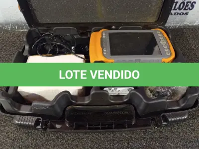 LOTE 417 - 01 GPS JUNIPER MESA COM MALETA. (NO ESTADO) ATENÇÃO! FAZER A VISITAÇÃO ANTES DE ARREMATAR, NÃO SABEMOS SE FUNCIONA. LEILÃO NÃO TEM GARANTIA E NEM DEVOLUÇÃO, SUJEITO A POSSÍVEIS AVARIAS VISÍVEIS/OCULTAS E/OU AUSÊNCIA DE COMPONENTES.