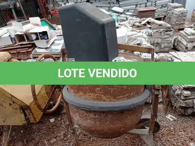 LOTE 483 - 01 BETONEIRA. (NO ESTADO) ATENÇÃO! FAZER A VISITAÇÃO ANTES DE ARREMATAR, NÃO SABEMOS SE FUNCIONA. LEILÃO NÃO TEM GARANTIA E NEM DEVOLUÇÃO, SUJEITO A POSSÍVEIS AVARIAS VISÍVEIS/OCULTAS E/OU AUSÊNCIA DE COMPONENTES.