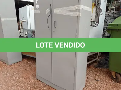 LOTE 476 - 01 ARMÁRIO DE AÇO COM 02 PORTAS. (NO ESTADO) ATENÇÃO! FAZER A VISITAÇÃO ANTES DE ARREMATAR, NÃO SABEMOS SE FUNCIONA. LEILÃO NÃO TEM GARANTIA E NEM DEVOLUÇÃO, SUJEITO A POSSÍVEIS AVARIAS VISÍVEIS/OCULTAS E/OU AUSÊNCIA DE COMPONENTES.
