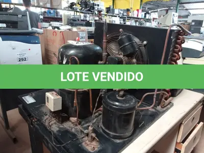 LOTE 414 - 01 MOTOR PARA REFRIGERAÇÃO MARCA ELGIN. (NO ESTADO) ATENÇÃO! FAZER A VISITAÇÃO ANTES DE ARREMATAR, NÃO SABEMOS SE FUNCIONA. LEILÃO NÃO TEM GARANTIA E NEM DEVOLUÇÃO, SUJEITO A POSSÍVEIS AVARIAS VISÍVEIS/OCULTAS E/OU AUSÊNCIA DE COMPONENTES.