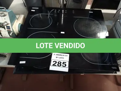 LOTE 285 - 02 FOGÕES DE INDUÇÃO COM AVARIAS. (NO ESTADO) ATENÇÃO! FAZER A VISITAÇÃO ANTES DE ARREMATAR, NÃO SABEMOS SE FUNCIONA. LEILÃO NÃO TEM GARANTIA E NEM DEVOLUÇÃO, SUJEITO A POSSÍVEIS AVARIAS VISÍVEIS/OCULTAS E/OU AUSÊNCIA DE COMPONENTES.