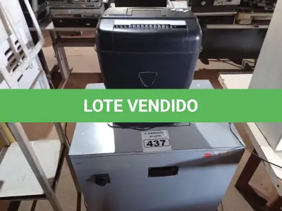 LOTE 437 - 02 FRAGMENTADORAS DE PAPEL MARCAS E MODELOS DIVERSOS. (NO ESTADO) ATENÇÃO! FAZER A VISITAÇÃO ANTES DE ARREMATAR, NÃO SABEMOS SE FUNCIONA. LEILÃO NÃO TEM GARANTIA E NEM DEVOLUÇÃO, SUJEITO A POSSÍVEIS AVARIAS VISÍVEIS/OCULTAS E/OU AUSÊNCIA DE COMPONENTES.