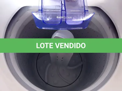 LOTE 033 - 1 MÁQUINA DE LAVAR ROUPAS 15 KG ELECTROLUX 220V MODELO: LE515. (WASHER MACHINE) (NO ESTADO) BF8671P