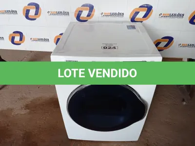 LOTE 024 - 01 SECADORA DE ROUPAS SAMSUNG 220V MODELO: DV12K6800EW. (CLOSTHES DRYER) (NO ESTADO) BF8539B