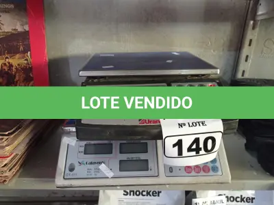 LOTE 140 - 02 BALANÇAS DIGITAIS MARCAS E MODELOS DIVERSOS. (NO ESTADO) ATENÇÃO! FAZER A VISITAÇÃO ANTES DE ARREMATAR, NÃO SABEMOS SE FUNCIONA. LEILÃO NÃO TEM GARANTIA E NEM DEVOLUÇÃO, SUJEITO A POSSÍVEIS AVARIAS VISÍVEIS/OCULTAS E/OU AUSÊNCIA DE COMPONENTES.