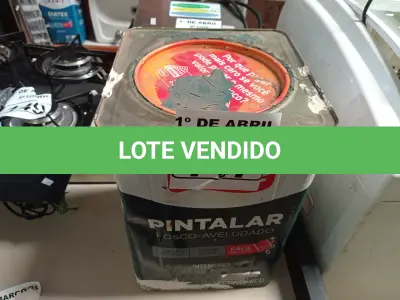 LOTE 147 - 01 LATA DE TINTA IQUINE PINTALAR 18L FOSCO AVELUDADO SEM A IDENTIFICAÇÃO DE COR. (NO ESTADO) ATENÇÃO! FAZER A VISITAÇÃO ANTES DE ARREMATAR, NÃO SABEMOS SE FUNCIONA. LEILÃO NÃO TEM GARANTIA E NEM DEVOLUÇÃO, SUJEITO A POSSÍVEIS AVARIAS VISÍVEIS/OCULTAS E/OU AUSÊNCIA DE COMPONENTES.