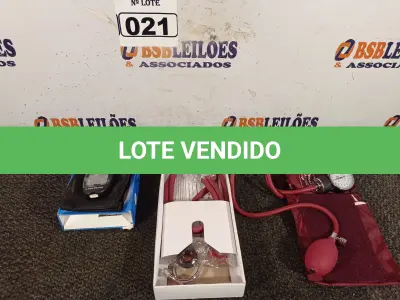 LOTE 021 - 01 ESFIGMOMANÔMETRO ANEROIDE, 01 ESTETOSCÓPIO E 01 MEDIDOR DE GLICEMIA.  (NO ESTADO) ATENÇÃO! FAZER A VISITAÇÃO ANTES DE ARREMATAR, NÃO SABEMOS SE FUNCIONA. LEILÃO NÃO TEM GARANTIA E NEM DEVOLUÇÃO, SUJEITO A POSSÍVEIS AVARIAS VISÍVEIS/OCULTAS E/OU AUSÊNCIA DE COMPONENTES.
