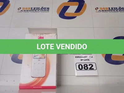 LOTE 082 - 01 PROJETOR FILMADORA 3M. (NO ESTADO) (CAMCORDER) AV9701X