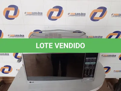LOTE 004 - 01 MICRO-ONDAS LG 110V. MODELO: MH7049C (MICROWAVE) (NO ESTADO) AV9638V
