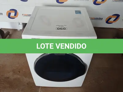 LOTE 060 - 01 SECADORA DE ROUPAS SAMSUNG 220V MODELO: DV12K6800EW. (CLOSTHES DRYER) (NO ESTADO) BH1556T