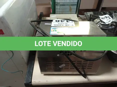 LOTE 148 - 01 TRANSFORMADOR E 01 SECADOR DE MÃOS. (NO ESTADO) ATENÇÃO! FAZER A VISITAÇÃO ANTES DE ARREMATAR, NÃO SABEMOS SE FUNCIONA. LEILÃO NÃO TEM GARANTIA E NEM DEVOLUÇÃO, SUJEITO A POSSÍVEIS AVARIAS VISÍVEIS/OCULTAS E/OU AUSÊNCIA DE COMPONENTES.
