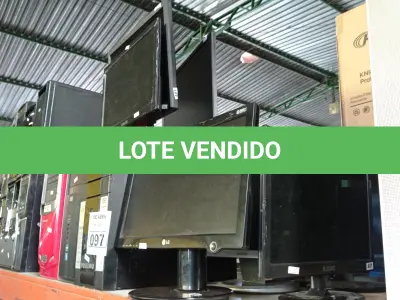 LOTE 097 - 03 CPU’S E 08 MONITORES MARCAS E MODELOS DIVERSOS PARA RETIRADA DE PEÇAS. (NO ESTADO) ATENÇÃO! FAZER A VISITAÇÃO ANTES DE ARREMATAR, NÃO SABEMOS SE FUNCIONA. LEILÃO NÃO TEM GARANTIA E NEM DEVOLUÇÃO, SUJEITO A POSSÍVEIS AVARIAS VISÍVEIS/OCULTAS E/OU AUSÊNCIA DE COMPONENTES.