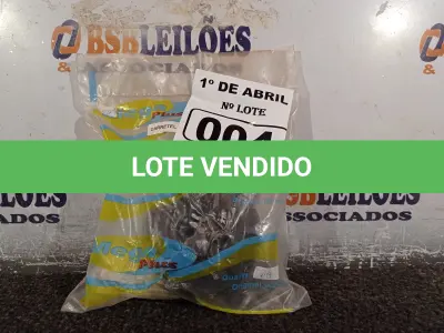 LOTE 004 - 01 CARRETEL DE NYLON DA ROÇADEIRA STIHL FS220. (NO ESTADO) ATENÇÃO! FAZER A VISITAÇÃO ANTES DE ARREMATAR, NÃO SABEMOS SE FUNCIONA. LEILÃO NÃO TEM GARANTIA E NEM DEVOLUÇÃO, SUJEITO A POSSÍVEIS AVARIAS VISÍVEIS/OCULTAS E/OU AUSÊNCIA DE COMPONENTES.