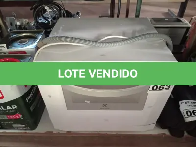 LOTE 063 - 01 LAVA LOUÇAS MARCA ELECTROLUX. (NO ESTADO) ATENÇÃO! FAZER A VISITAÇÃO ANTES DE ARREMATAR, NÃO SABEMOS SE FUNCIONA. LEILÃO NÃO TEM GARANTIA E NEM DEVOLUÇÃO, SUJEITO A POSSÍVEIS AVARIAS VISÍVEIS/OCULTAS E/OU AUSÊNCIA DE COMPONENTES.