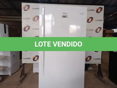 LOTE 087 - 01 REFRIGERADOR IMPORTADO. (REFRIGERATOR) (NO ESTADO) AV9851P