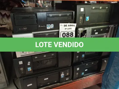 LOTE 088 - 08 CPU’S MARCAS E MODELOS DIVERSOS PARA RETIRADA DE PEÇAS. (NO ESTADO) ATENÇÃO! FAZER A VISITAÇÃO ANTES DE ARREMATAR, NÃO SABEMOS SE FUNCIONA. LEILÃO NÃO TEM GARANTIA E NEM DEVOLUÇÃO, SUJEITO A POSSÍVEIS AVARIAS VISÍVEIS/OCULTAS E/OU AUSÊNCIA DE COMPONENTES.