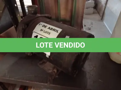 LOTE 125 - 01 MOTOR ELÉTRICO. (NO ESTADO) ATENÇÃO! FAZER A VISITAÇÃO ANTES DE ARREMATAR, NÃO SABEMOS SE FUNCIONA. LEILÃO NÃO TEM GARANTIA E NEM DEVOLUÇÃO, SUJEITO A POSSÍVEIS AVARIAS VISÍVEIS/OCULTAS E/OU AUSÊNCIA DE COMPONENTES.