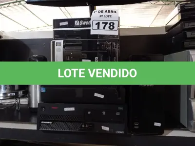 LOTE 178 - 05 CPU’S E 01 MONITOR MARCAS E MODELOS DIVERSOS PARA RETIRADA DE PEÇAS. (NO ESTADO) ATENÇÃO! FAZER A VISITAÇÃO ANTES DE ARREMATAR, NÃO SABEMOS SE FUNCIONA. LEILÃO NÃO TEM GARANTIA E NEM DEVOLUÇÃO, SUJEITO A POSSÍVEIS AVARIAS VISÍVEIS/OCULTAS E/OU AUSÊNCIA DE COMPONENTES.