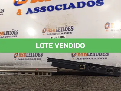 LOTE 010 - 02 PS2 PARA RETIRADA DE PEÇAS. (NO ESTADO) ATENÇÃO! FAZER A VISITAÇÃO ANTES DE ARREMATAR, NÃO SABEMOS SE FUNCIONA. LEILÃO NÃO TEM GARANTIA E NEM DEVOLUÇÃO, SUJEITO A POSSÍVEIS AVARIAS VISÍVEIS/OCULTAS E/OU AUSÊNCIA DE COMPONENTES.