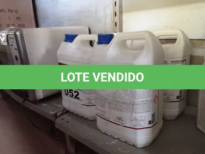 LOTE 052 - 20 LITROS DE CLOROCLEAN, LIMPADOR DESINFETANTE CLORADO PARA INDÚSTRIAS ALIMENTÍCIAS E AFINS. (NO ESTADO) ATENÇÃO! FAZER A VISITAÇÃO ANTES DE ARREMATAR, NÃO SABEMOS SE FUNCIONA. LEILÃO NÃO TEM GARANTIA E NEM DEVOLUÇÃO, SUJEITO A POSSÍVEIS AVARIAS VISÍVEIS/OCULTAS E/OU AUSÊNCIA DE COMPONENTES.