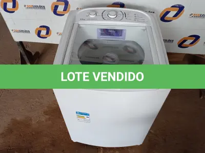 LOTE 033 - 1 MÁQUINA DE LAVAR ROUPAS 15 KG ELECTROLUX 220V MODELO: LE515. (WASHER MACHINE) (NO ESTADO) BF8671P