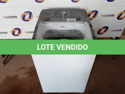 LOTE 022 - 01 MÁQUINA DE LAVAR ROUPAS 12 KG BRASTEMP 220V MODELO: DWR12ABBNA20. (WASHER MACHINE) (NO ESTADO) BF8538P