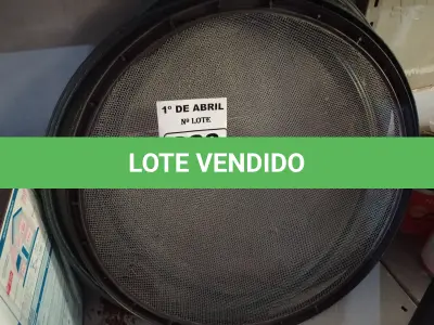 LOTE 223 - 05 PENEIRAS DIVERSAS. (NO ESTADO) ATENÇÃO! FAZER A VISITAÇÃO ANTES DE ARREMATAR, NÃO SABEMOS SE FUNCIONA. LEILÃO NÃO TEM GARANTIA E NEM DEVOLUÇÃO, SUJEITO A POSSÍVEIS AVARIAS VISÍVEIS/OCULTAS E/OU AUSÊNCIA DE COMPONENTES.