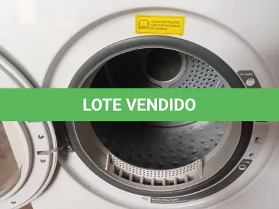 LOTE 041 - 01 SECADORA DE ROUPAS 11 KG ELECTROLUX 220V MODELO: STL11. (CLOSTHES DRYER) (NO ESTADO) BF8677Y