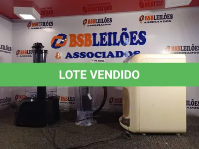 LOTE 042 - 01 PURIFICADOR DE ÁGUA, 01 MULTIPROCESSADOR E 01 COPO DE LIQUIDIFICADOR MARCAS E MODELOS DIVERSOS. (NO ESTADO) ATENÇÃO! FAZER A VISITAÇÃO ANTES DE ARREMATAR, NÃO SABEMOS SE FUNCIONA. LEILÃO NÃO TEM GARANTIA E NEM DEVOLUÇÃO, SUJEITO A POSSÍVEIS AVARIAS VISÍVEIS/OCULTAS E/OU AUSÊNCIA DE COMPONENTES.