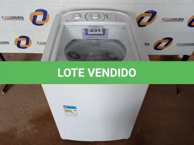 LOTE 031 - 01 MÁQUINA DE LAVAR ROUPAS 15 KG ELETROLUX  220V MODELO: LE515. (WASHER MACHINE) (NO ESTADO) BF8671A