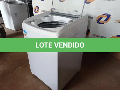 LOTE 048 - 01 MÁQUINA DE LAVAR ROUPAS 15KG CONSUL 220V MODELO: CWH15ABNA00. (WASHER MACHINE) (NO ESTADO) BH1475S