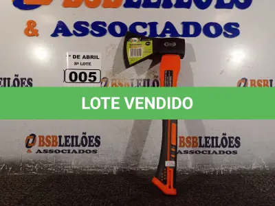LOTE 005 - 01 MACHADINHA CAÇA E PESCA COM CABO EMBORRACHADO. (NO ESTADO) ATENÇÃO! FAZER A VISITAÇÃO ANTES DE ARREMATAR, NÃO SABEMOS SE FUNCIONA. LEILÃO NÃO TEM GARANTIA E NEM DEVOLUÇÃO, SUJEITO A POSSÍVEIS AVARIAS VISÍVEIS/OCULTAS E/OU AUSÊNCIA DE COMPONENTES.