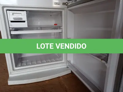 LOTE 014 - 01 REFRIGERADOR BRASTEMP 220V MODELO: BRE57BBNA00. (REFRIGERATOR) (NO ESTADO) AV9875A