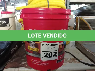 LOTE 202 - 01 BALDE DE DRYKOVEDA, ADITIVO IMPERMEABILIZANTE PARA CONCRETO E ARGAMASSA 18L.  (NO ESTADO) ATENÇÃO! FAZER A VISITAÇÃO ANTES DE ARREMATAR, NÃO SABEMOS SE FUNCIONA. LEILÃO NÃO TEM GARANTIA E NEM DEVOLUÇÃO, SUJEITO A POSSÍVEIS AVARIAS VISÍVEIS/OCULTAS E/OU AUSÊNCIA DE COMPONENTES.
