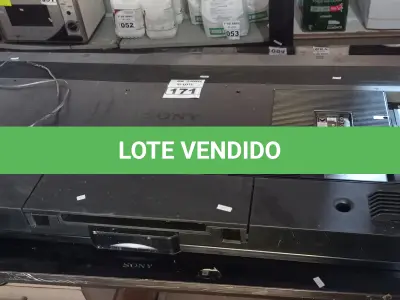 LOTE 171 - 02 TV’S MARCAS E MODELOS DIVERSOS PARA RETIRADA DE PEÇAS. (NO ESTADO) ATENÇÃO! FAZER A VISITAÇÃO ANTES DE ARREMATAR, NÃO SABEMOS SE FUNCIONA. LEILÃO NÃO TEM GARANTIA E NEM DEVOLUÇÃO, SUJEITO A POSSÍVEIS AVARIAS VISÍVEIS/OCULTAS E/OU AUSÊNCIA DE COMPONENTES.