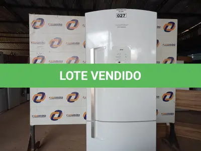 LOTE 027 - 01 REFRIGERADOR BRASTEMP INVERSE 220V MODELO: BRE50NBBNABO. (REFRIGERATOR) (NO ESTADO) BF8576D