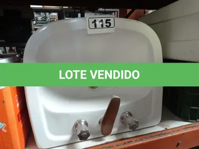 LOTE 115 - 02 CUBAS PARA LAVATÓRIO. (NO ESTADO) ATENÇÃO! FAZER A VISITAÇÃO ANTES DE ARREMATAR, NÃO SABEMOS SE FUNCIONA. LEILÃO NÃO TEM GARANTIA E NEM DEVOLUÇÃO, SUJEITO A POSSÍVEIS AVARIAS VISÍVEIS/OCULTAS E/OU AUSÊNCIA DE COMPONENTES.