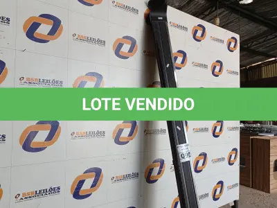 LOTE 095 - 01 ESTRIBO DA FIAT TORO. (NO ESTADO) ATENÇÃO! FAZER A VISITAÇÃO ANTES DE ARREMATAR, NÃO SABEMOS SE FUNCIONA. LEILÃO NÃO TEM GARANTIA E NEM DEVOLUÇÃO, SUJEITO A POSSÍVEIS AVARIAS VISÍVEIS/OCULTAS E/OU AUSÊNCIA DE COMPONENTES.