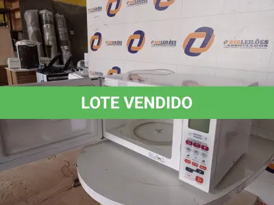 LOTE 075 - 01 MICRO-ONDAS BRASTEMP 30L 220V MODELO: BMF45ABBNA. (MICROWAVE) (NO ESTADO) AV9547L