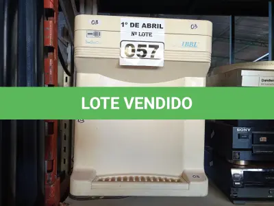 LOTE 057 - BEBEDOURO PARA GARRAFÃO MARCA IBBL. (NO ESTADO) ATENÇÃO! FAZER A VISITAÇÃO ANTES DE ARREMATAR, NÃO SABEMOS SE FUNCIONA. LEILÃO NÃO TEM GARANTIA E NEM DEVOLUÇÃO, SUJEITO A POSSÍVEIS AVARIAS VISÍVEIS/OCULTAS E/OU AUSÊNCIA DE COMPONENTES.