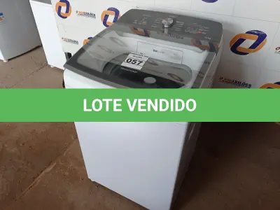 LOTE 057 - 01 MÁQUINA DE LAVAR ROUPAS BRASTEMP 12 KG 220V MODELO: BWR12ABBNA20. (WASHER MACHINE) (NO ESTADO) BH1534E
