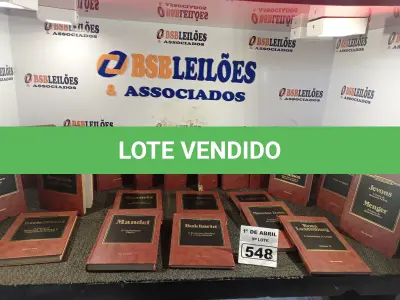 LOTE 548 - 46 LIVROS DIVERSOS. (NO ESTADO) ATENÇÃO! FAZER A VISITAÇÃO ANTES DE ARREMATAR, NÃO SABEMOS SE FUNCIONA. LEILÃO NÃO TEM GARANTIA E NEM DEVOLUÇÃO, SUJEITO A POSSÍVEIS AVARIAS VISÍVEIS/OCULTAS E/OU AUSÊNCIA DE COMPONENTES.