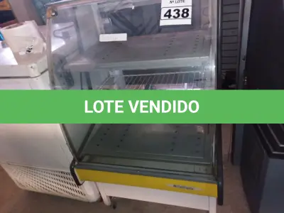 LOTE 438 - 01 BALCÃO QUENTE MARCA GELOPAR. (NO ESTADO) ATENÇÃO! FAZER A VISITAÇÃO ANTES DE ARREMATAR, NÃO SABEMOS SE FUNCIONA. LEILÃO NÃO TEM GARANTIA E NEM DEVOLUÇÃO, SUJEITO A POSSÍVEIS AVARIAS VISÍVEIS/OCULTAS E/OU AUSÊNCIA DE COMPONENTES.