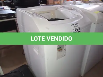 LOTE 433 - 01 LAVADORA MARCA BRASTEMP 9KG 220V COM AVARIAS. (NO ESTADO) ATENÇÃO! FAZER A VISITAÇÃO ANTES DE ARREMATAR, NÃO SABEMOS SE FUNCIONA. LEILÃO NÃO TEM GARANTIA E NEM DEVOLUÇÃO, SUJEITO A POSSÍVEIS AVARIAS VISÍVEIS/OCULTAS E/OU AUSÊNCIA DE COMPONENTES.