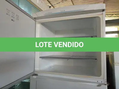 LOTE 352 - 01 GELADEIRA MARCA CONTINENTAL 220. (NO ESTADO) ATENÇÃO! FAZER A VISITAÇÃO ANTES DE ARREMATAR, NÃO SABEMOS SE FUNCIONA. LEILÃO NÃO TEM GARANTIA E NEM DEVOLUÇÃO, SUJEITO A POSSÍVEIS AVARIAS VISÍVEIS/OCULTAS E/OU AUSÊNCIA DE COMPONENTES.